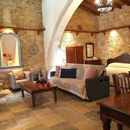 Agrovino Lofou Hotel Luaran gambar