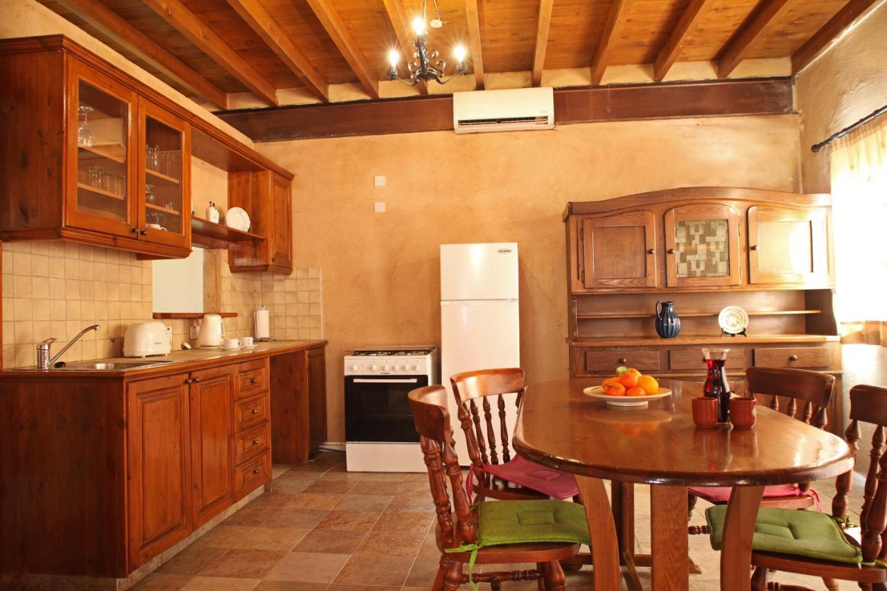 Agrovino Lofou Hotel Luaran gambar