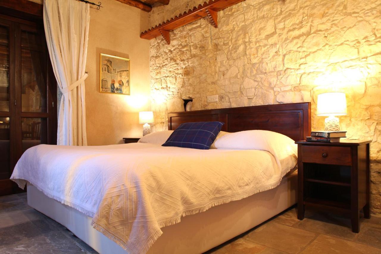 Agrovino Lofou Hotel Luaran gambar
