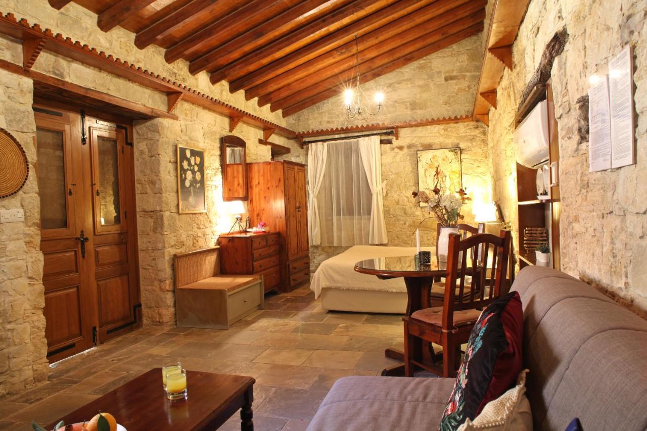 Agrovino Lofou Hotel Luaran gambar
