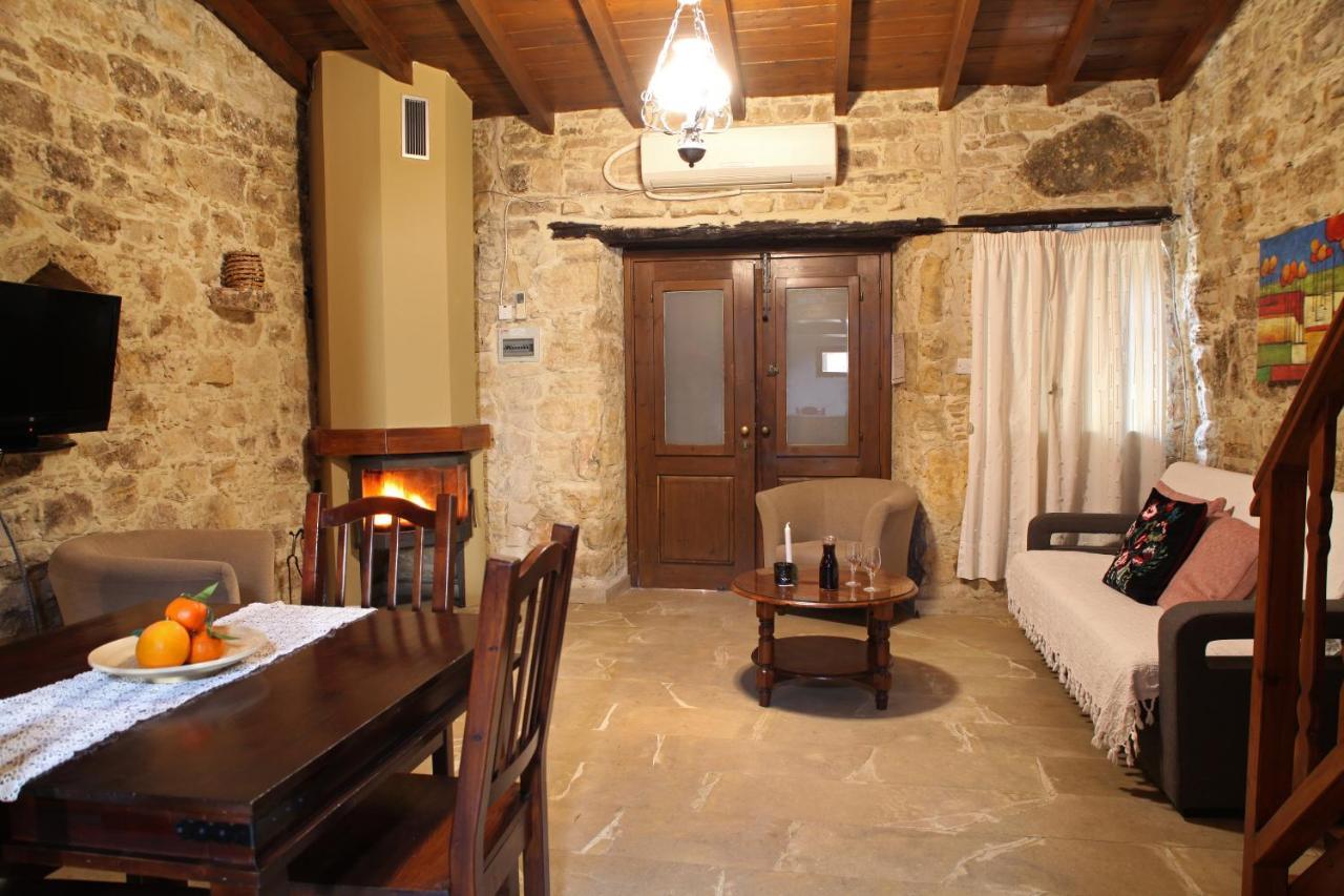 Agrovino Lofou Hotel Luaran gambar