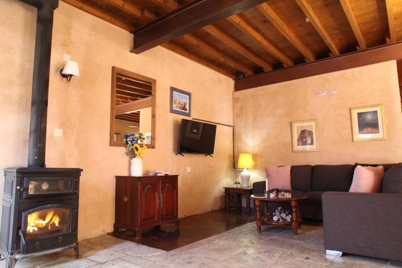Agrovino Lofou Hotel Luaran gambar